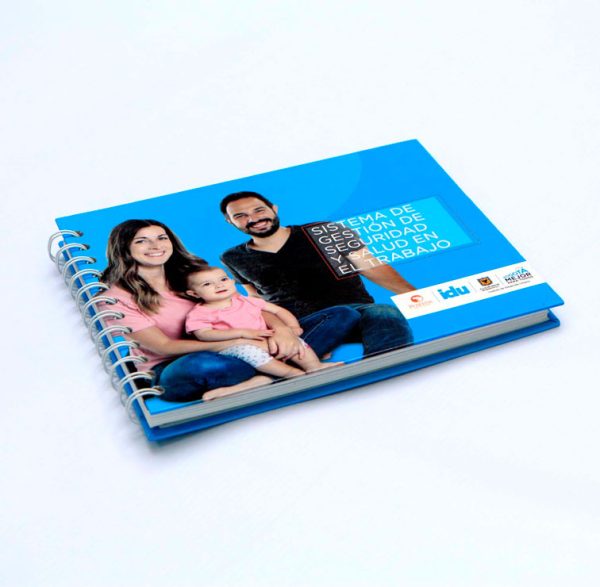 "cuadernos y agendas personalizadas" "cuadernos y agendas corporativas" "impresión de agendas empresariales" "papelería comercial" "cuadernos personalizados"