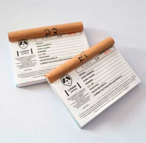 "Impresión de facturas" "libretas talonarios y recibos Bogotá" "facturas personalizadas" "facturas y recibos" "papelería comercial" "facturas o recibos"