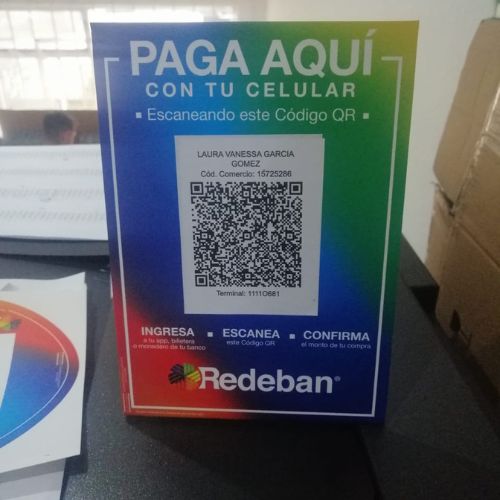 Habladores silueta con codigo QR