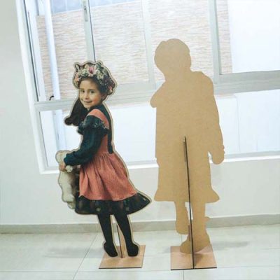 dummie, Estructuras dummies personalizadas, Estructuras dummies personalizadas, dummie publicitario, rompetrafico creativo, Rompetraficos, Tropezón, tropezon silueta